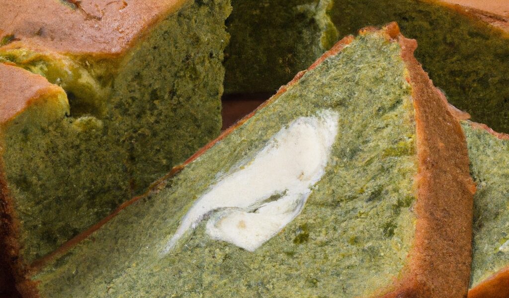 Bolo fit de espinafre com cream cheese