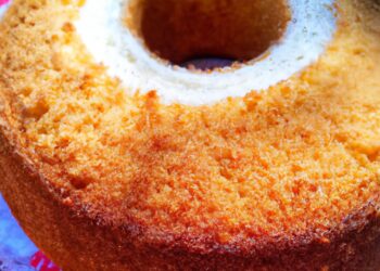 Bolo de coco sem glúten: Uma delícia tropical