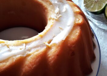 Bolo de iogurte e limão: Refrescância e saúde