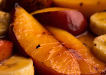 Frutas grelhadas com mel