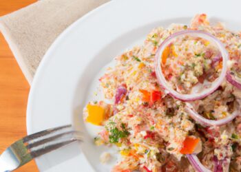 Salada quinoa com legumes