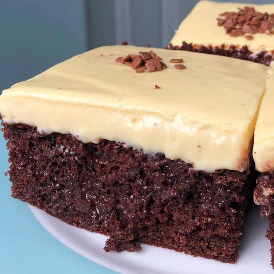 15 melhores receitas de bolo de chocolate para convenções casuais Bolo de chocolate com mousse de maracujá