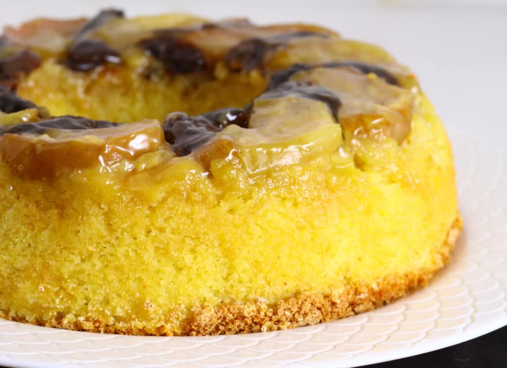 Receita de bolo de laranja e ameixa preta