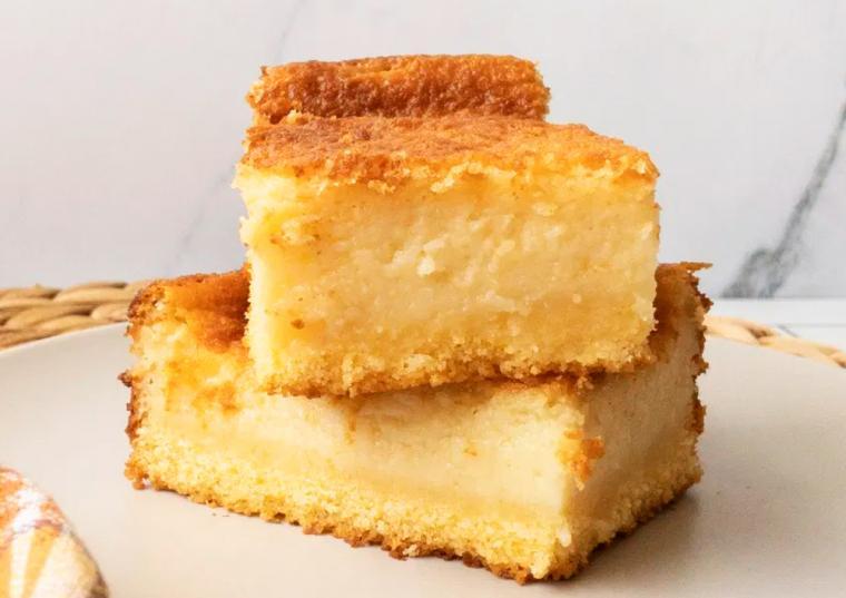 Essas 10 receitas de bolo de milho vão te deixar com água na boca Conheça essas receitas inesquecíveis de bolo de milho