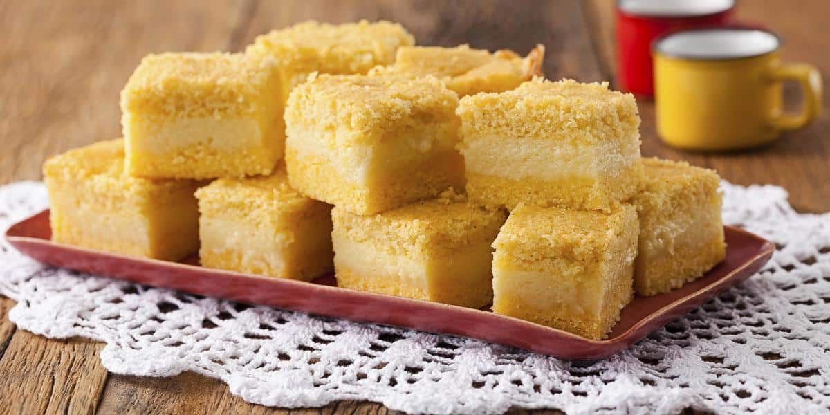 5 receitas de bolo de fubá perfeitas para o lanche da tarde