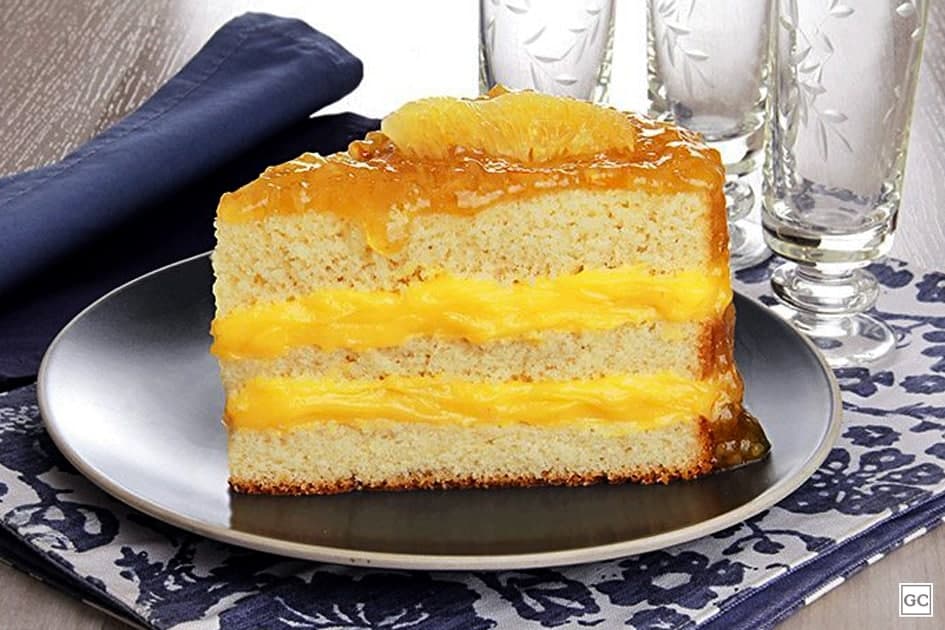 15 receitas de bolo de laranja para saborear com a família Receita de bolo de conhaque