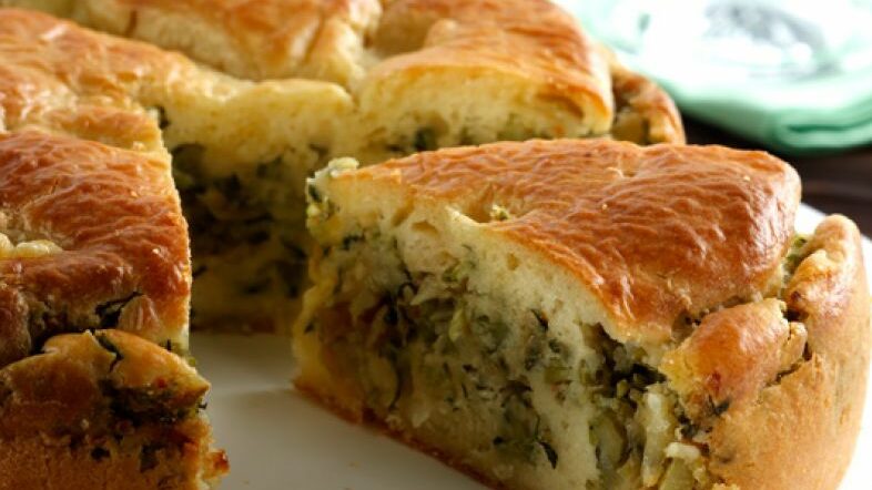 Essas 10 receitas de bolo de milho vão te deixar com água na boca Conheça essas receitas inesquecíveis de bolo de milho