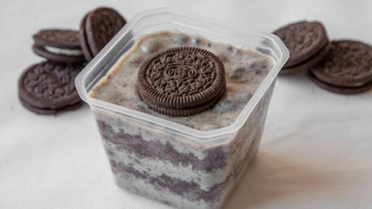 10 receitas de bolo de pote para faturar uma renda extra Receita de bolo de pote de oreo